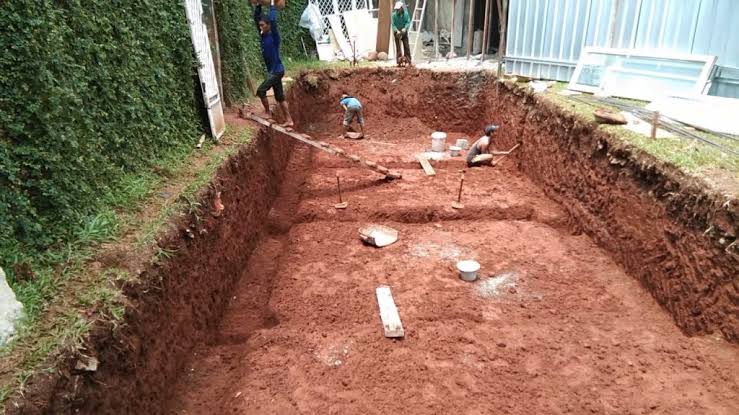 Jasa Galian Kolam dengan alat berat